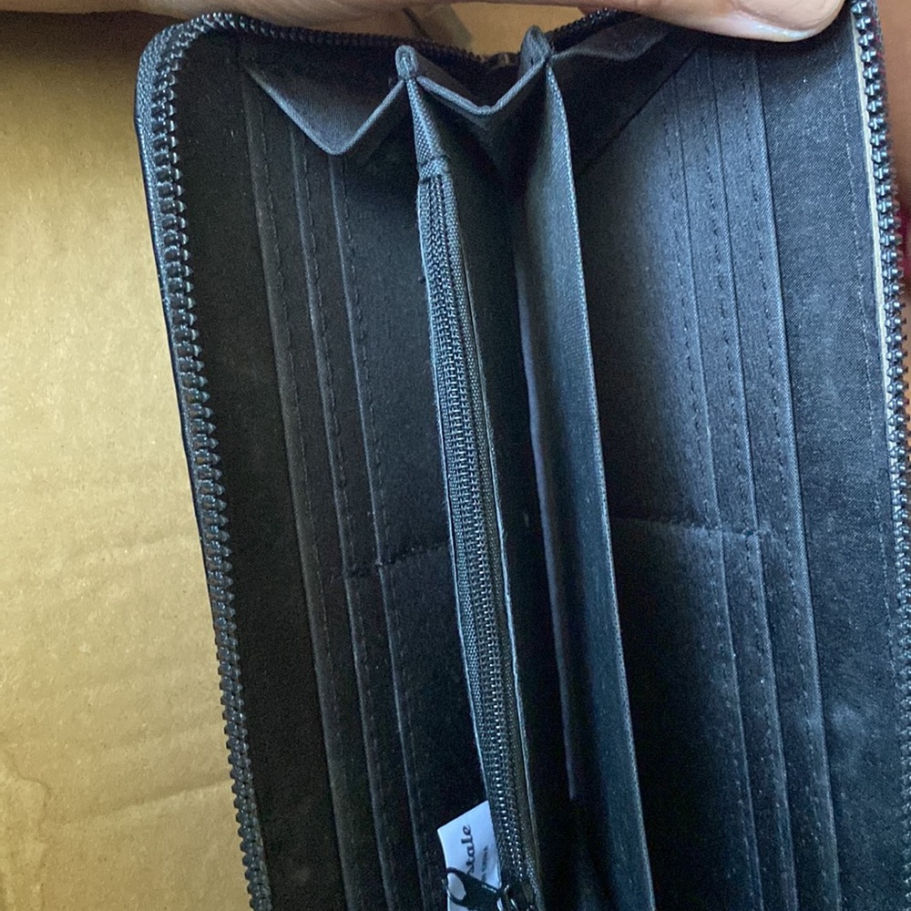 Wallet - Picture 2 of 3
